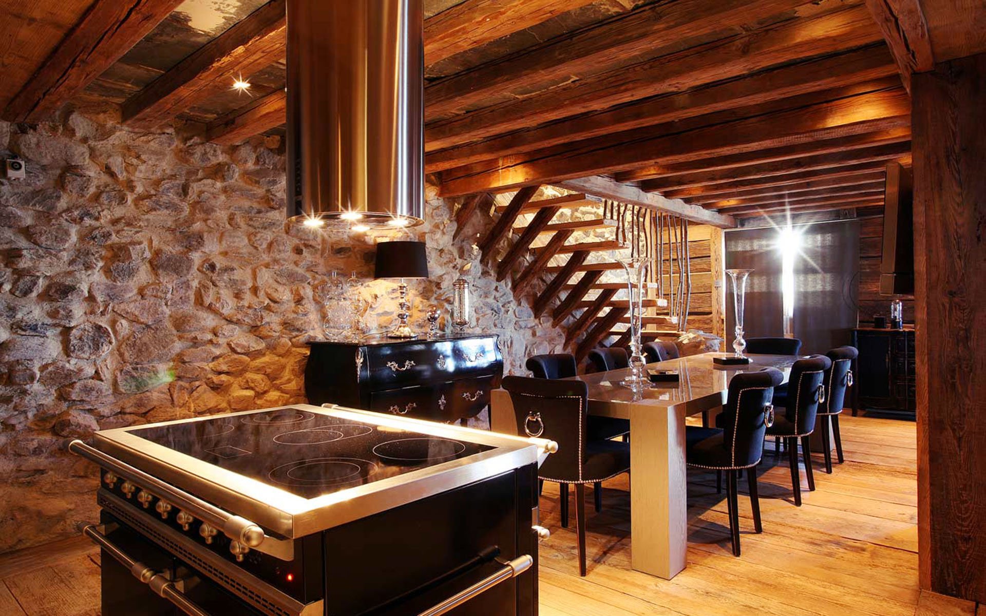 Saint Roch | Hôtel 5 étoiles Luxe Courchevel | Chalets ...